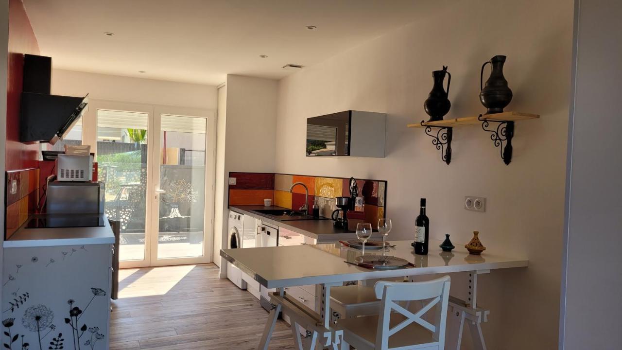 Gite Du Soleil Maison Lumineuse Avec Terrasse Solarium Parking Prive Sorède Exteriér fotografie